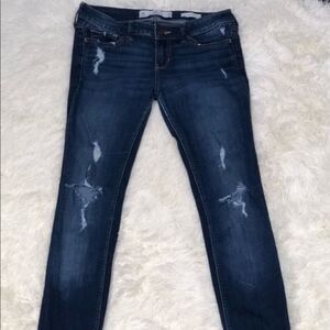 Hollister distressed skinny jeans 3R W26 L30